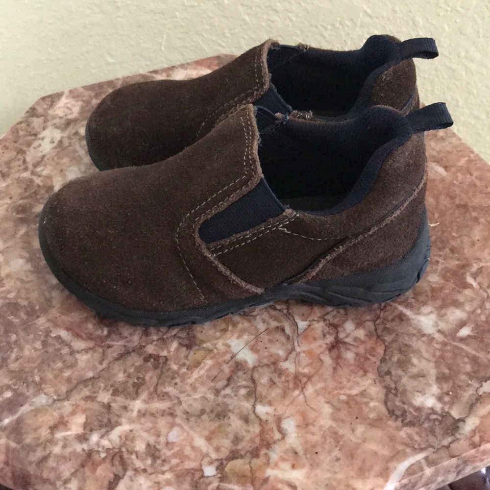 3/$15 Toddler Gap shoes